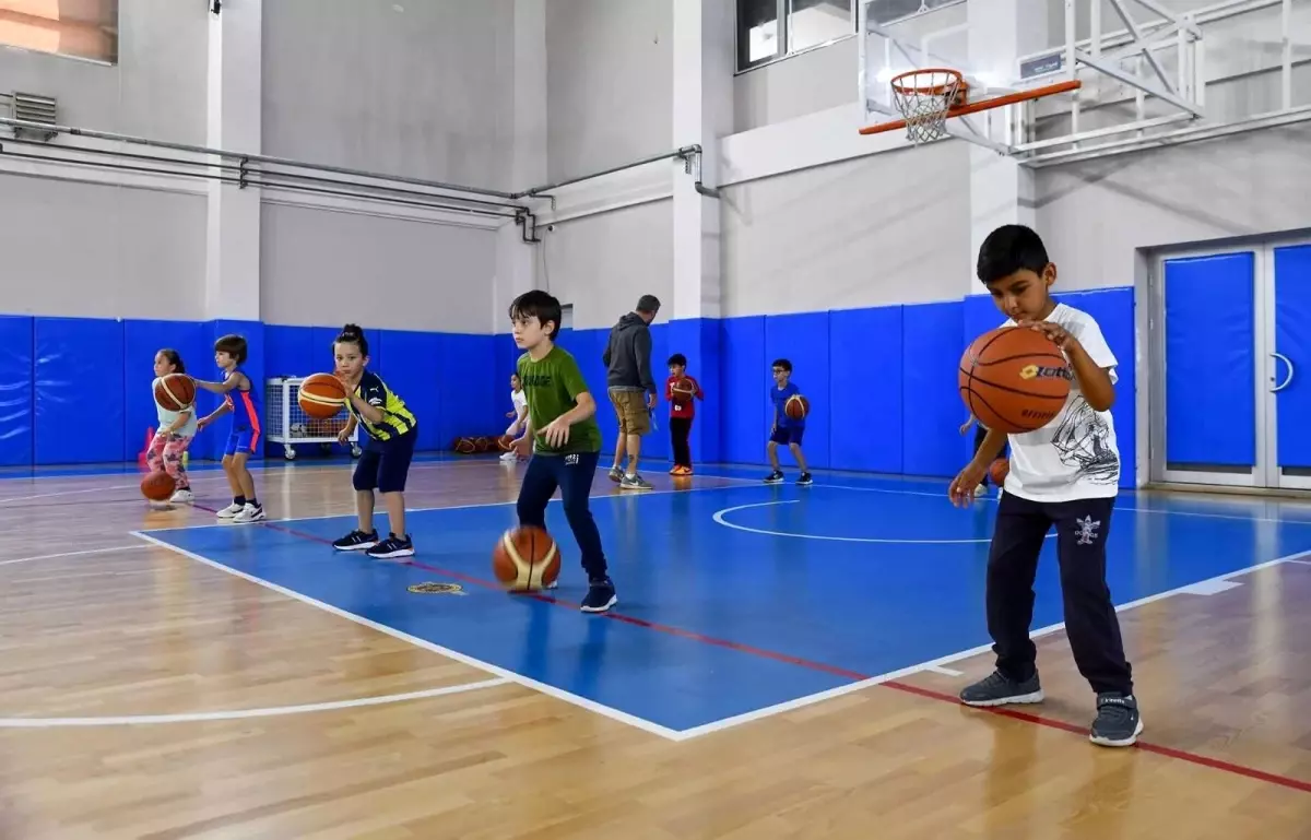 Çocuklar jimnastik ve basketbol kurslarına yoğun ilgi gösteriyor