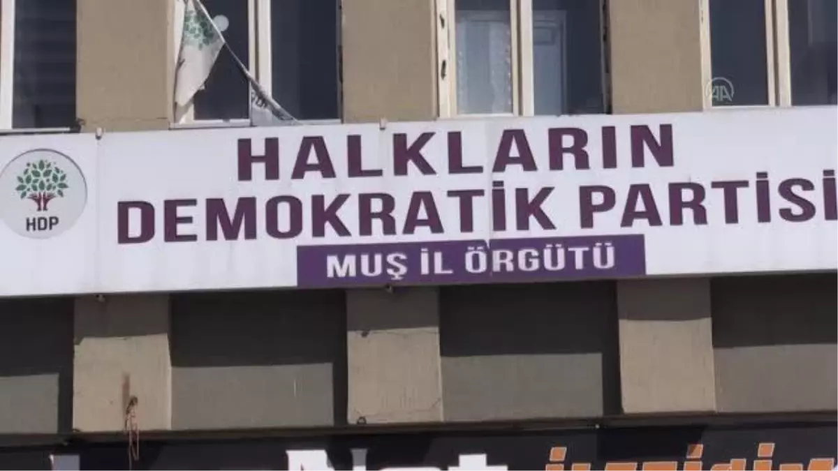 Son dakika haberleri | Çocukları PKK\'lı teröristlerce kaçırılan aileler HDP önünde eylem yaptı