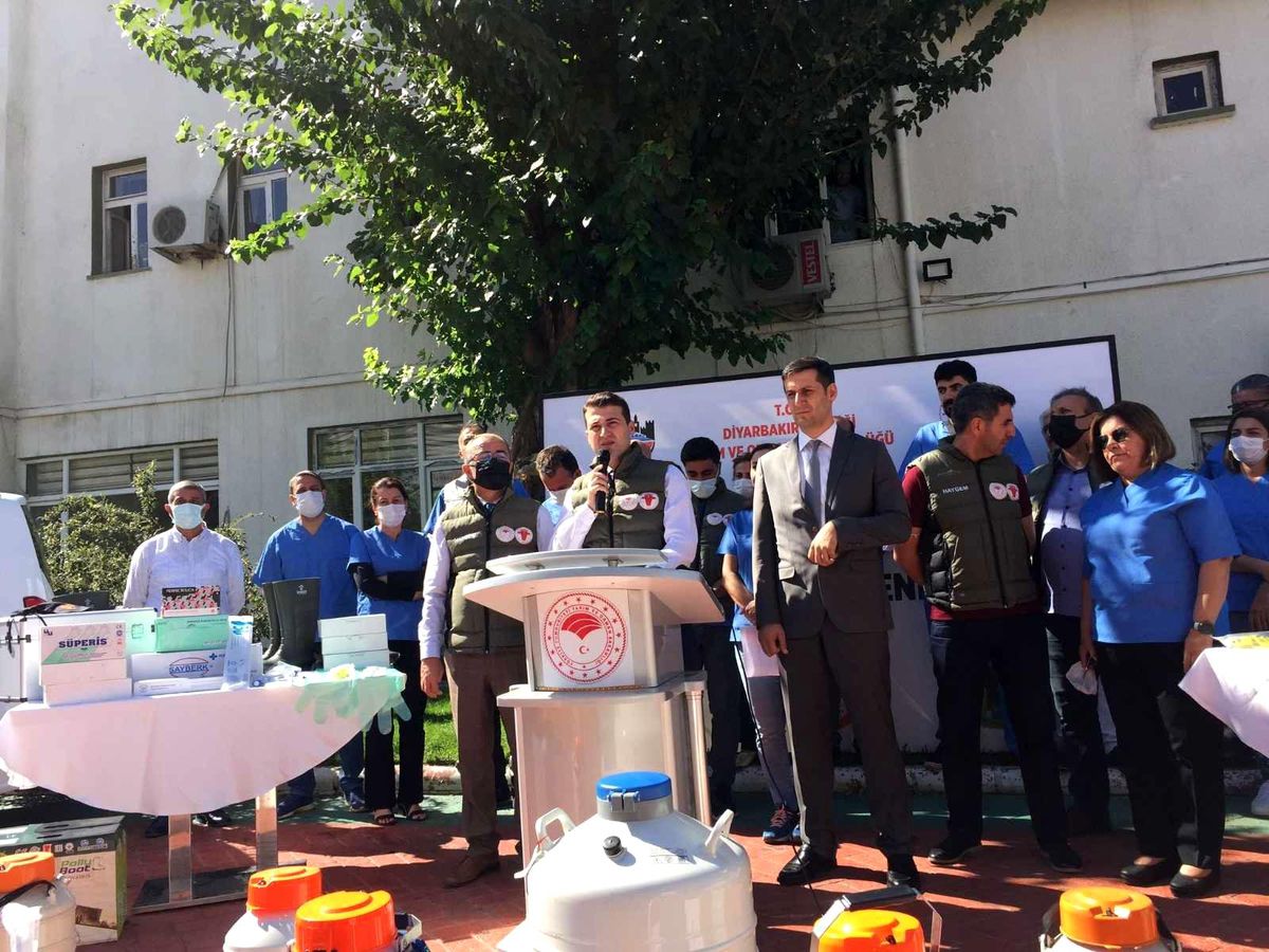 Diyarbakır\'da veteriner hekimlere araç ve ekipman desteği