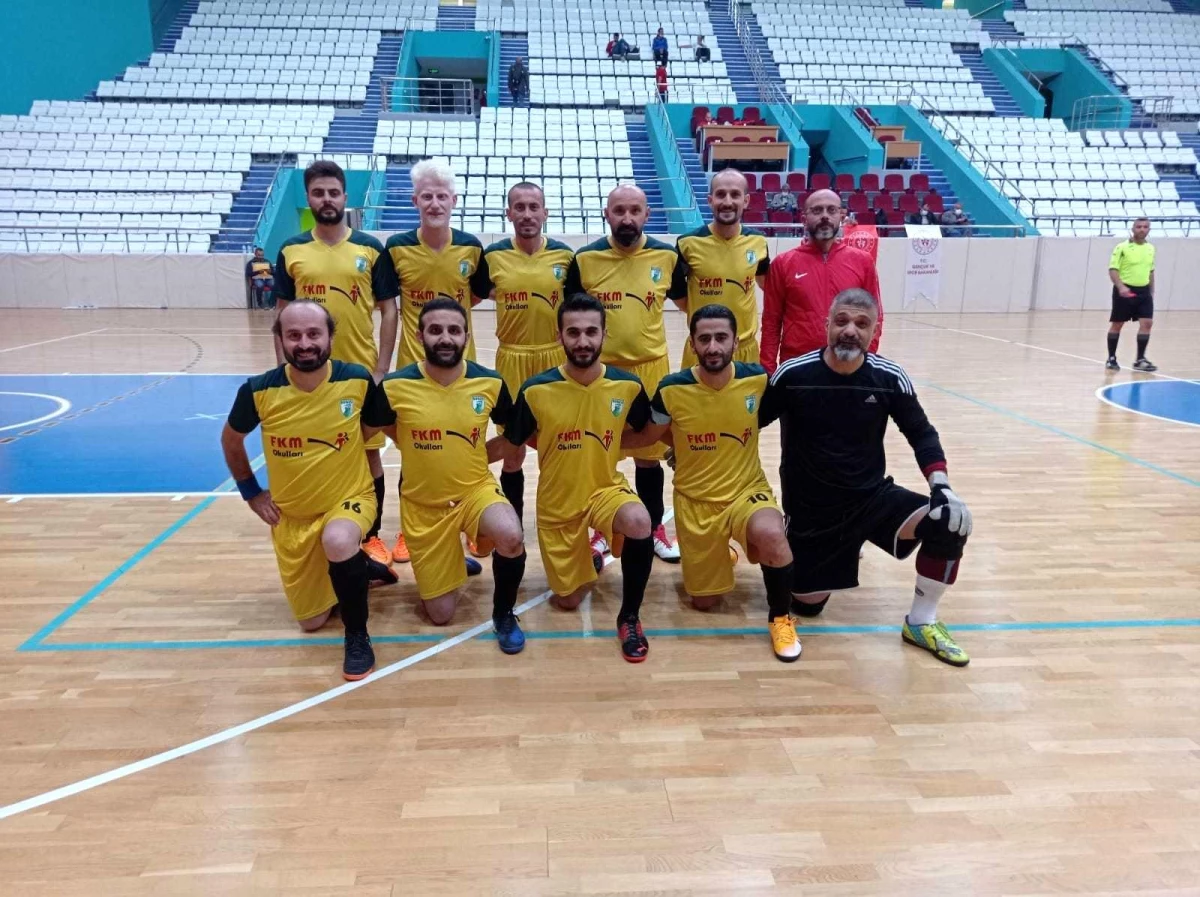 Futsalda zirvenin sahibi Nilüfer Belediyesi GESK