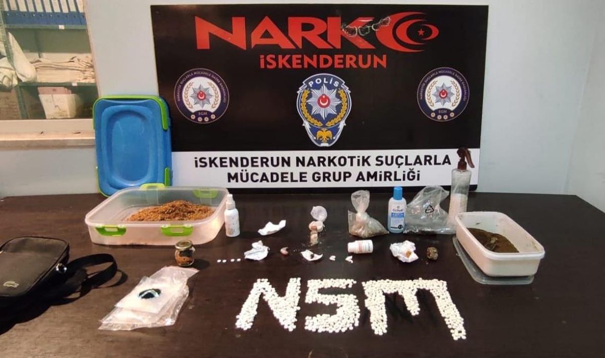 Hatay\'da uyuşturucu operasyonunda 2 şüpheli yakalandı