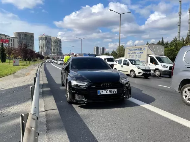 İstanbul'da çakarlı araç denetimi