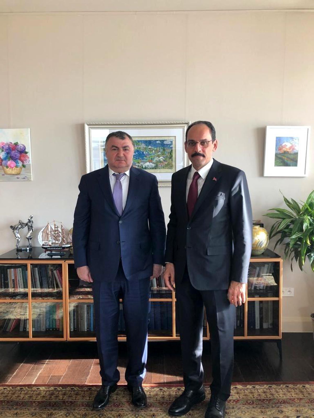 Kassanov\'dan Cumhurbaşkanlığı Sözcüsü Kalın\'a ziyaret