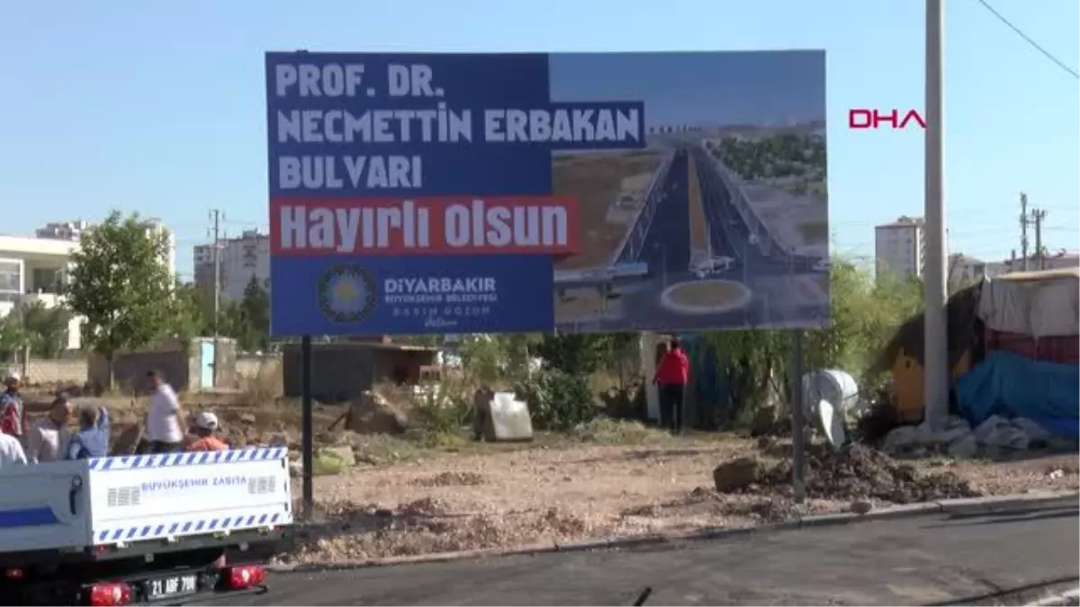 NECMETTİN ERBAKAN\'IN İSMİ, DİYARBAKIR\'DAKİ BULVARA VERİLDİ