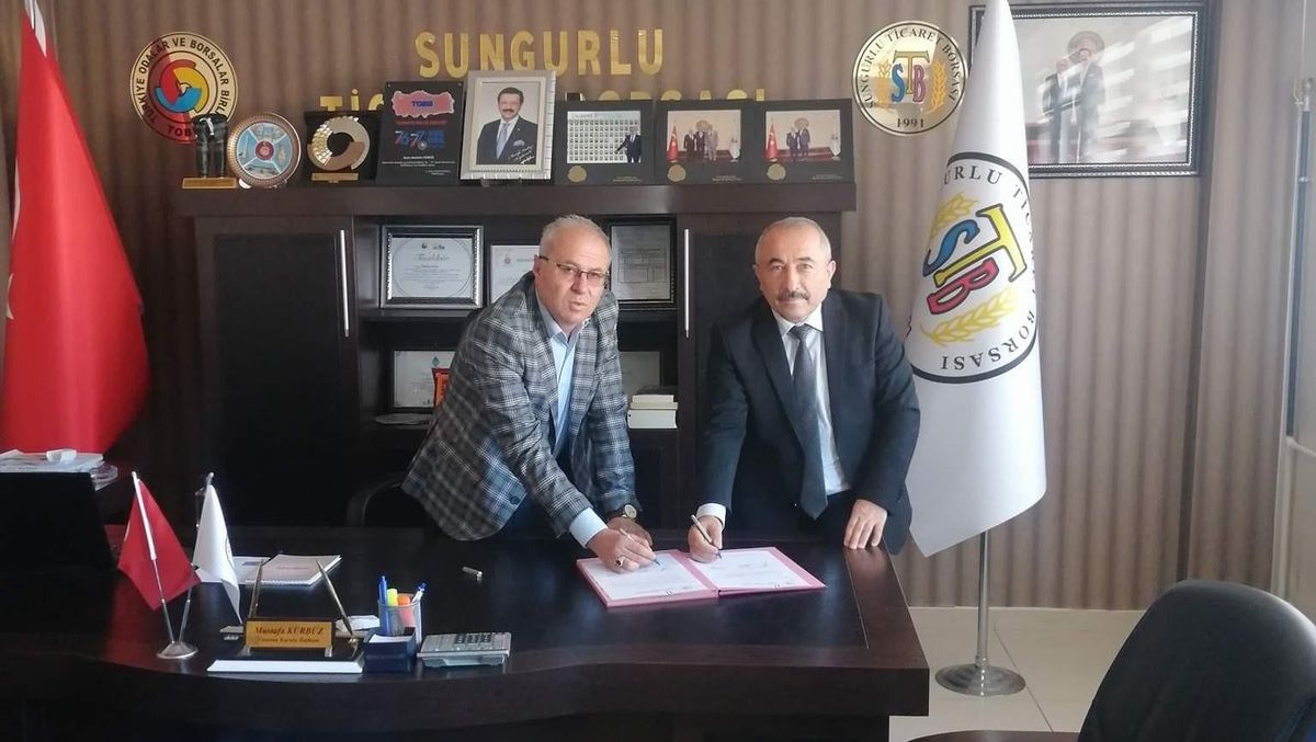 TOBB\'dan 636 öğrenciye kışlık kaban yardımı