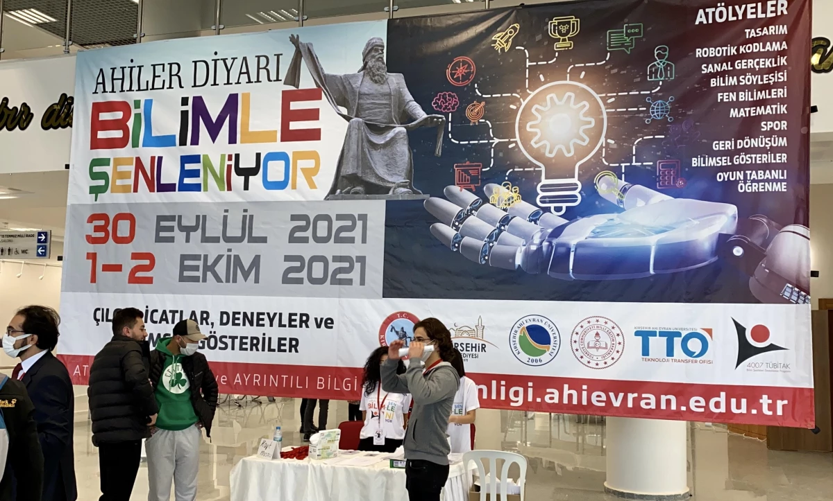 "Ahiler diyarı" Kırşehir\'de bilim ve teknoloji şenliği düzenlendi