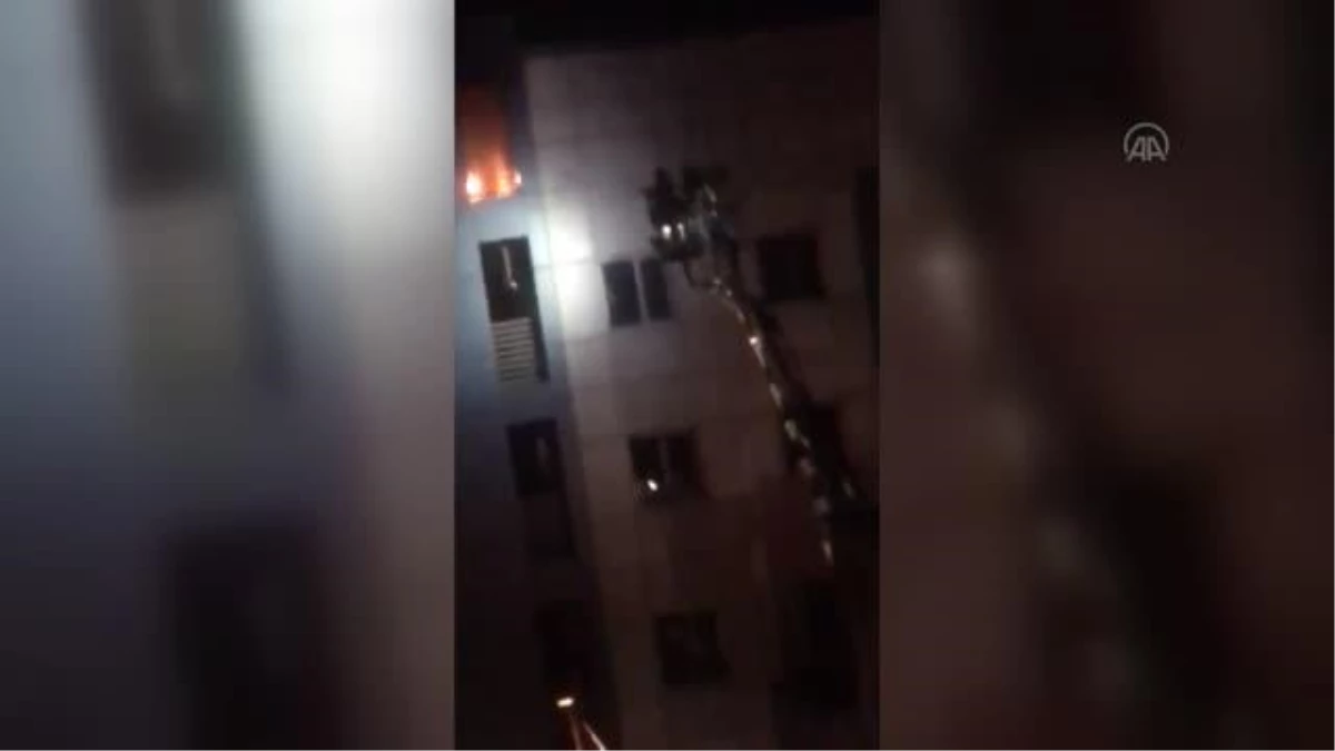 Avcılar Kaymakamlığının bulunduğu binada çıkan yangın söndürüldü