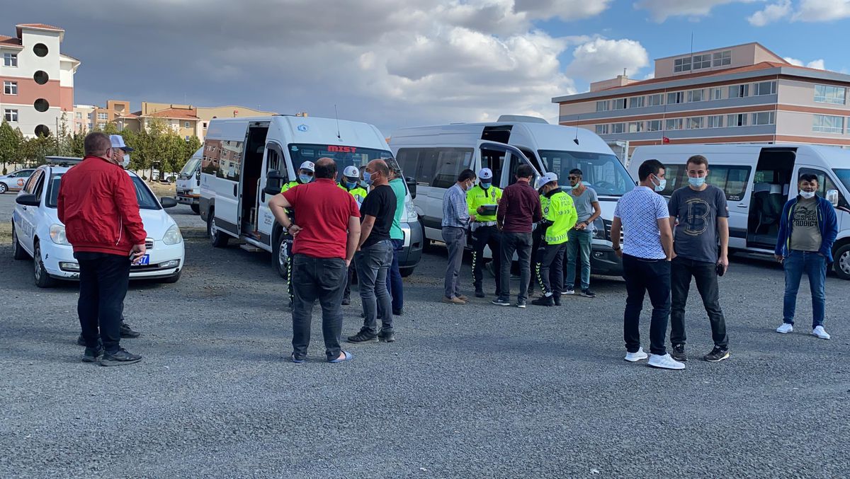 Çorlu\'da okul servisleri denetlendi