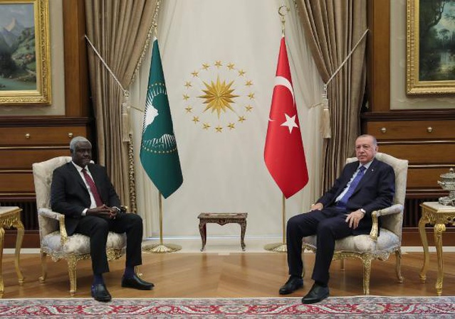 Cumhurbaşkanı Erdoğan, Afrika Birliği Komisyonu Başkanı Mahamat'ı kabul etti