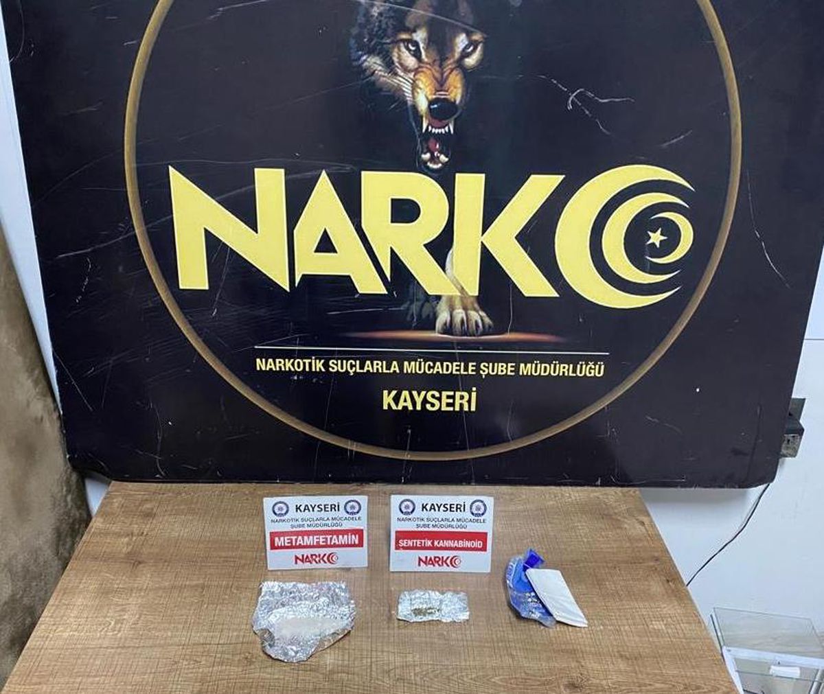 Kayseri\'de uyuşturucu operasyonunda 2 kişi yakalandı