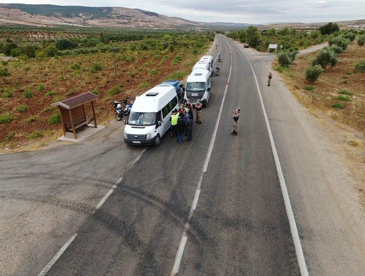 Kilis\'te okul servisleri drone ile denetlendi