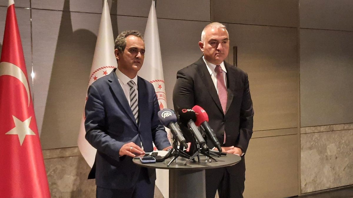 Kültür ve Turizm Bakanı Ersoy: "Mesleki eğitimde turizme ağırlıklı pay ayrılacak"