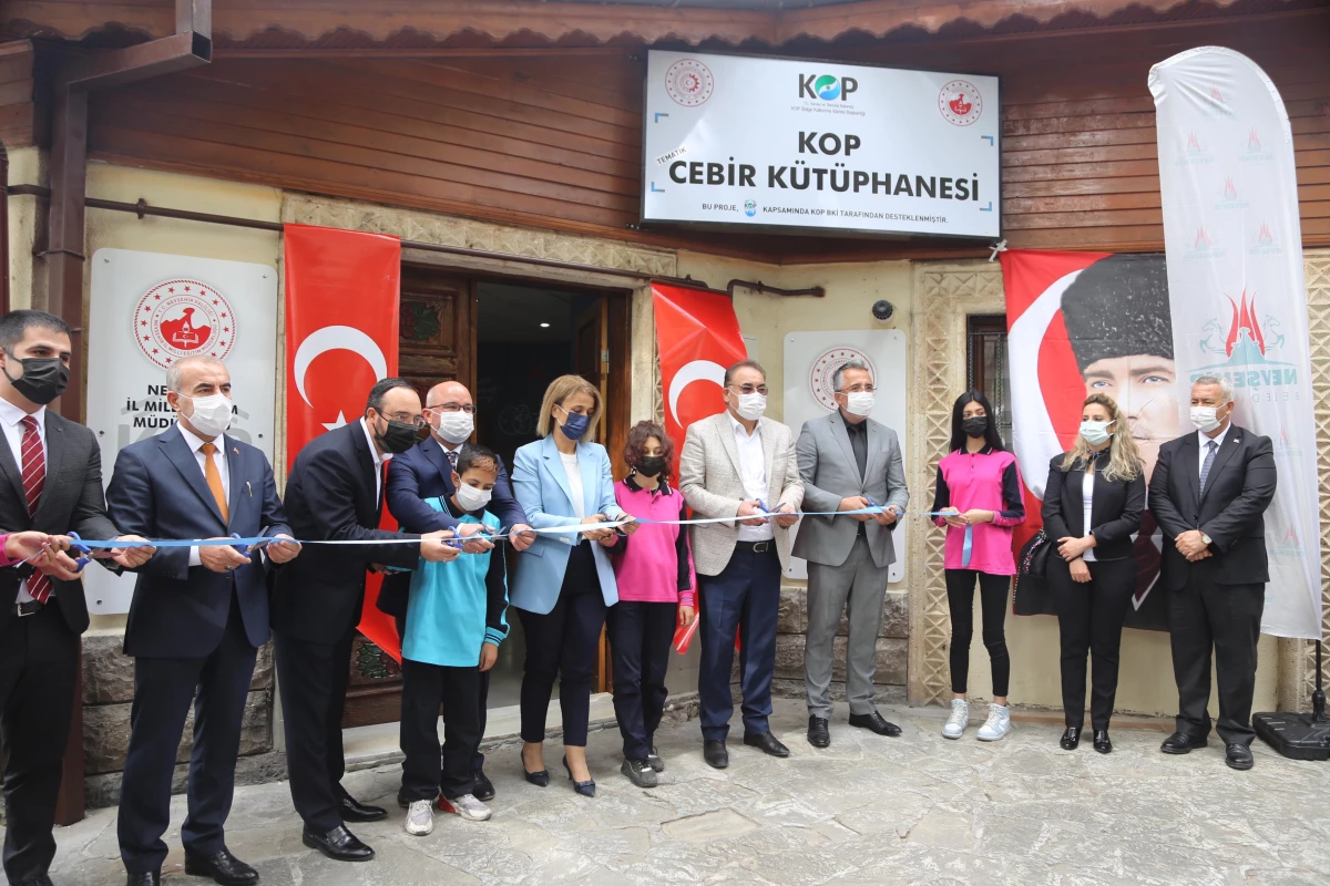 Nevşehir\'de Cebir Kütüphanesi açıldı