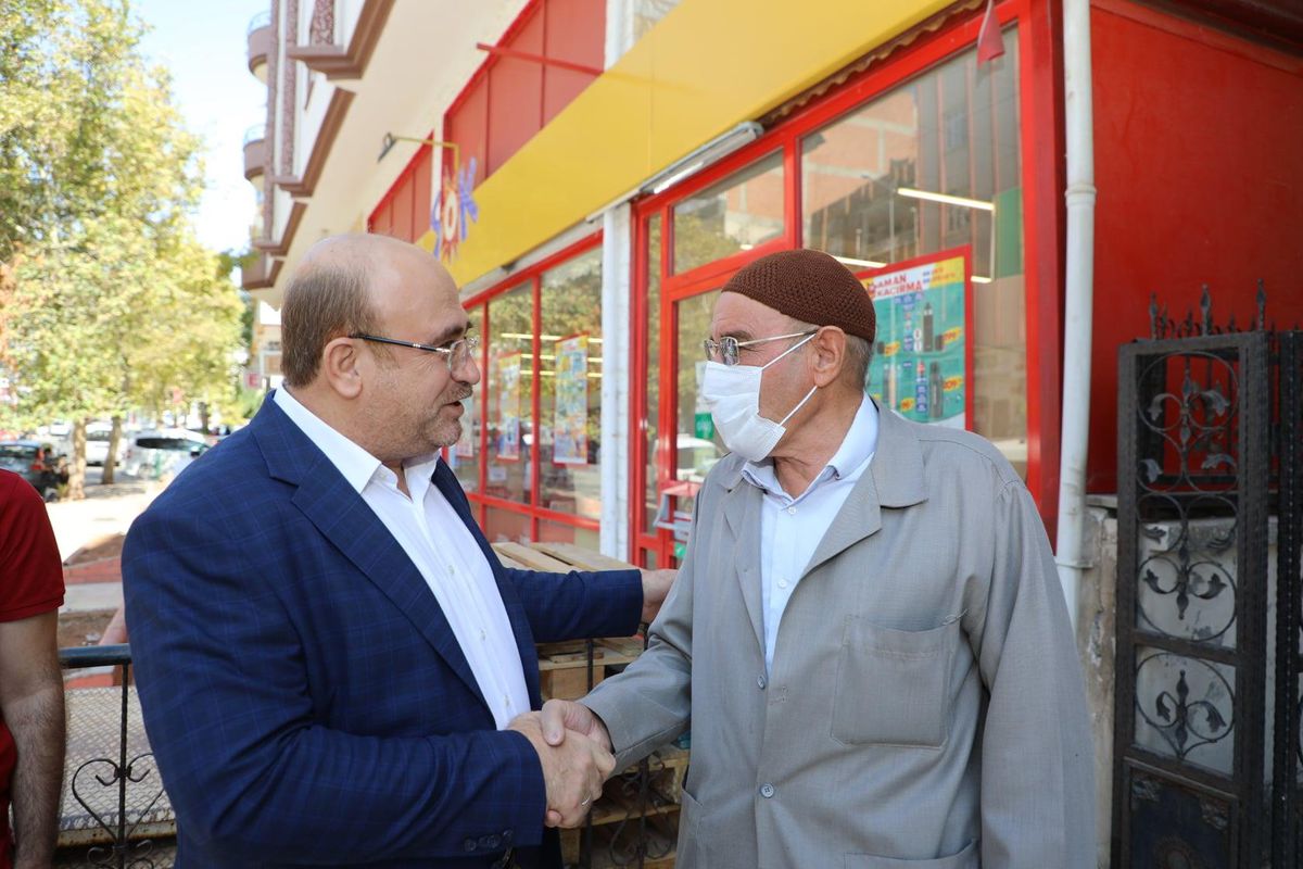 Nizip Belediye Başkanı Sarı\'dan esnafa ziyaret