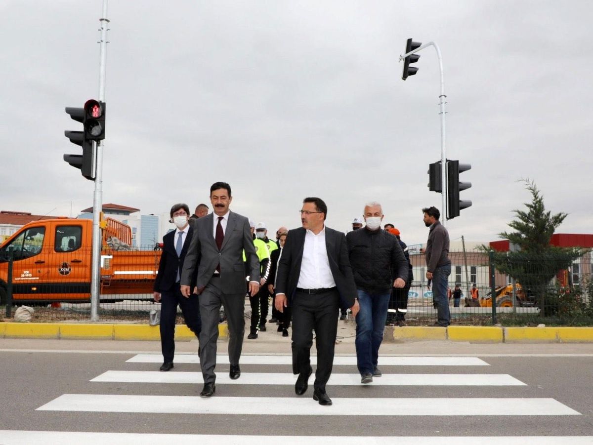Öğrenciler için tehlike arz eden okul yolunda yeni düzenleme