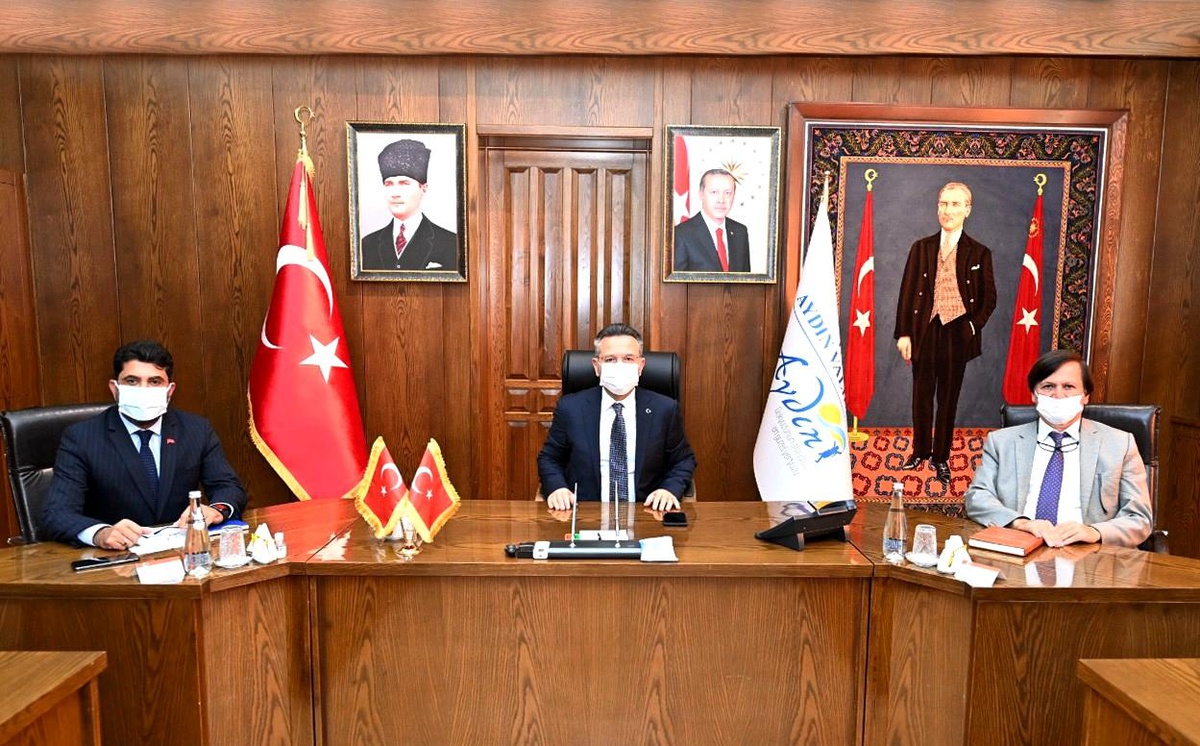 Rektör Aldemir, Üniversite Güvenlik ve Barınma Sorunları toplantısına katıldı