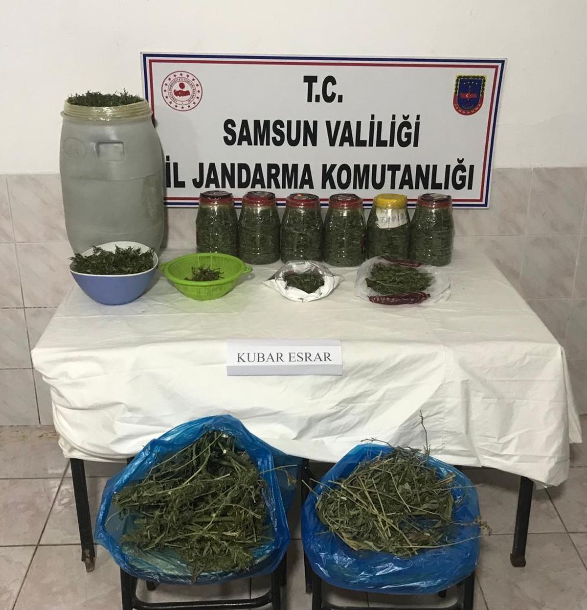 Son dakika haber! Samsun\'da uyuşturucu operasyonlarında 13 şüpheli yakalandı