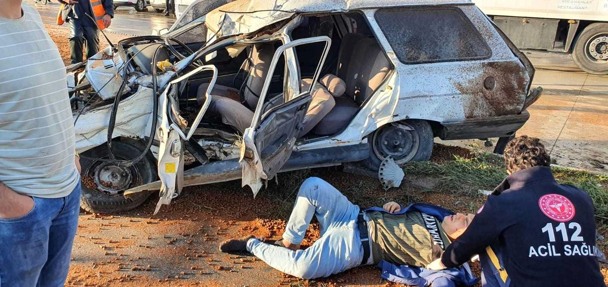 Son dakika haberi | Susurluk\'ta 4 aracın katıldığı zincirleme trafik kazası: 2 yaralı