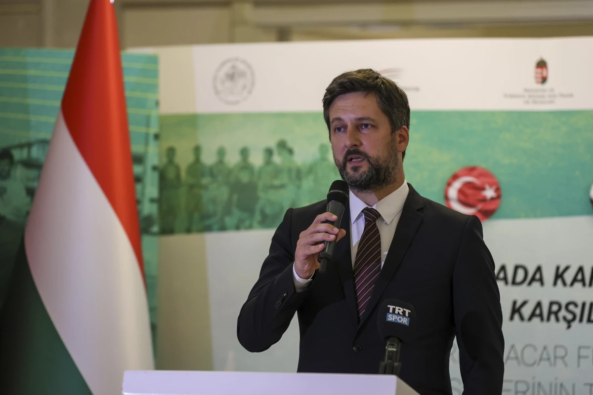 Türk ve Macar ortak futbol tarihini anlatan sergi Ankara\'da açıldı