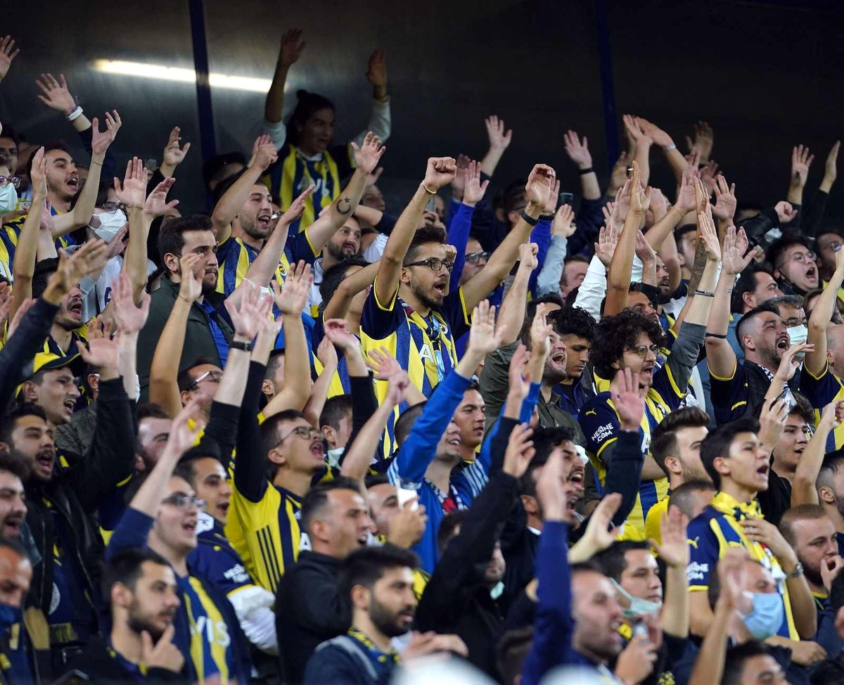 UEFA Avrupa Ligi: Fenerbahçe: 0 Olympiakos: 1 (Maç devam ediyor)