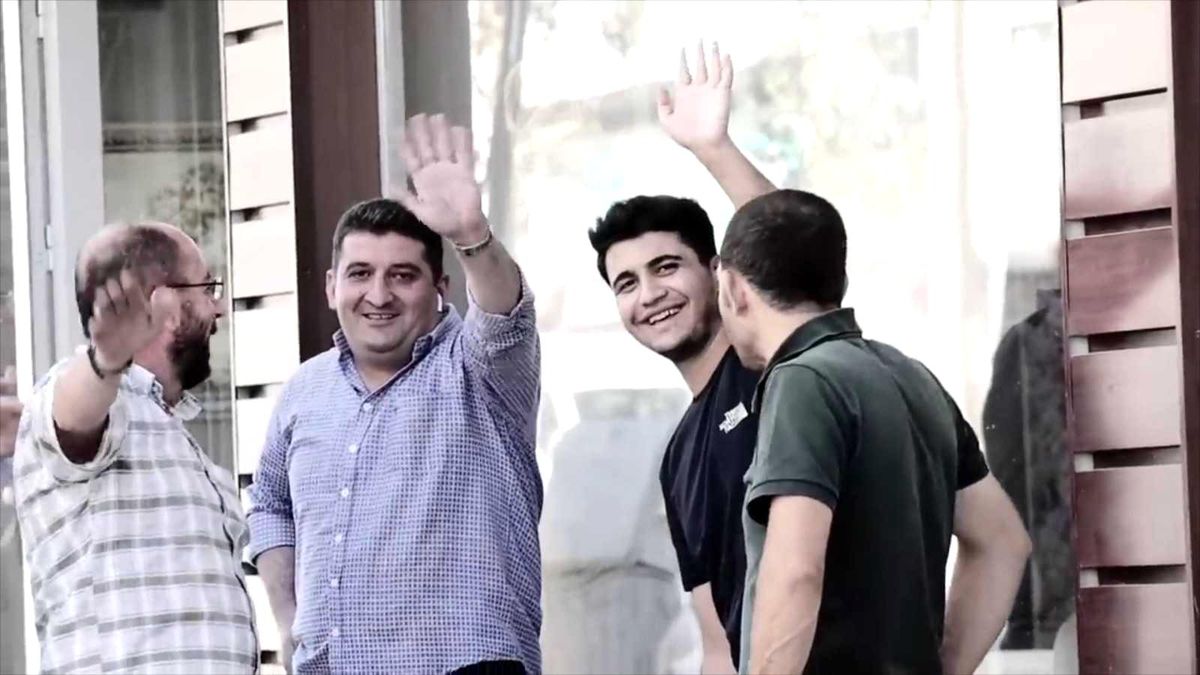 Youtuber gencin sosyal deneyi izleyenleri duygulandırdı