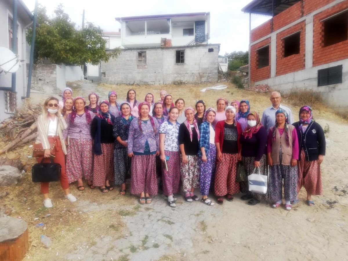 Burhaniyeli kadınlar organik arıcılık yapacak