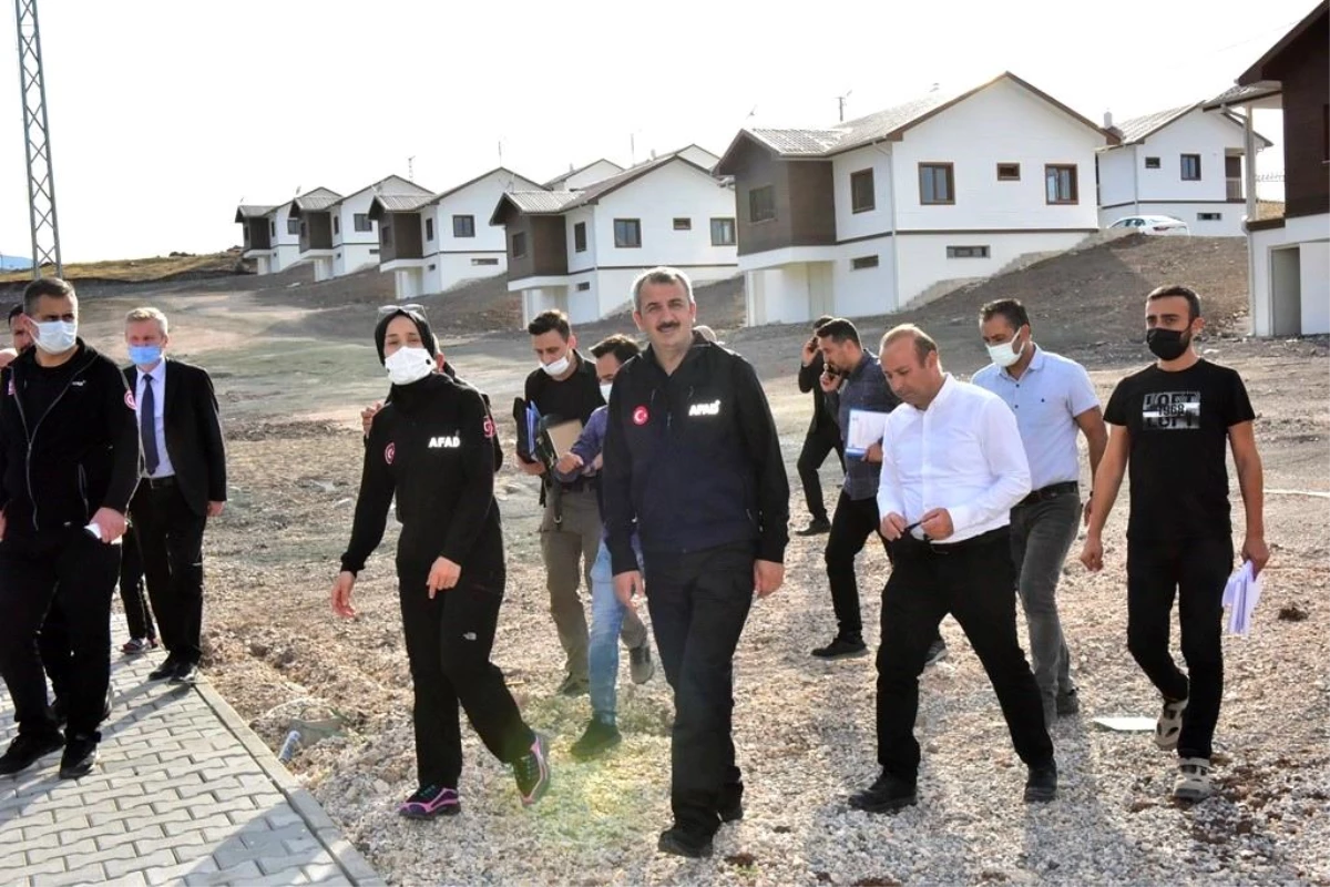 Deprem konutlarında "teslim" müjdesi