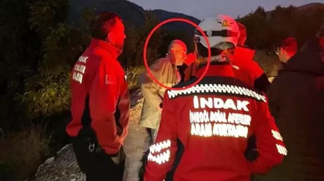 Dünyanın gündemine oturmuştu! Kurtarma ekibiyle birlikte kendini arayan adam ilk kez açıklama yaptı Dünyanın gündemine oturmuştu! Kurtarma ekibiyle birlikte kendini arayan adam ilk kez açıklama yaptı