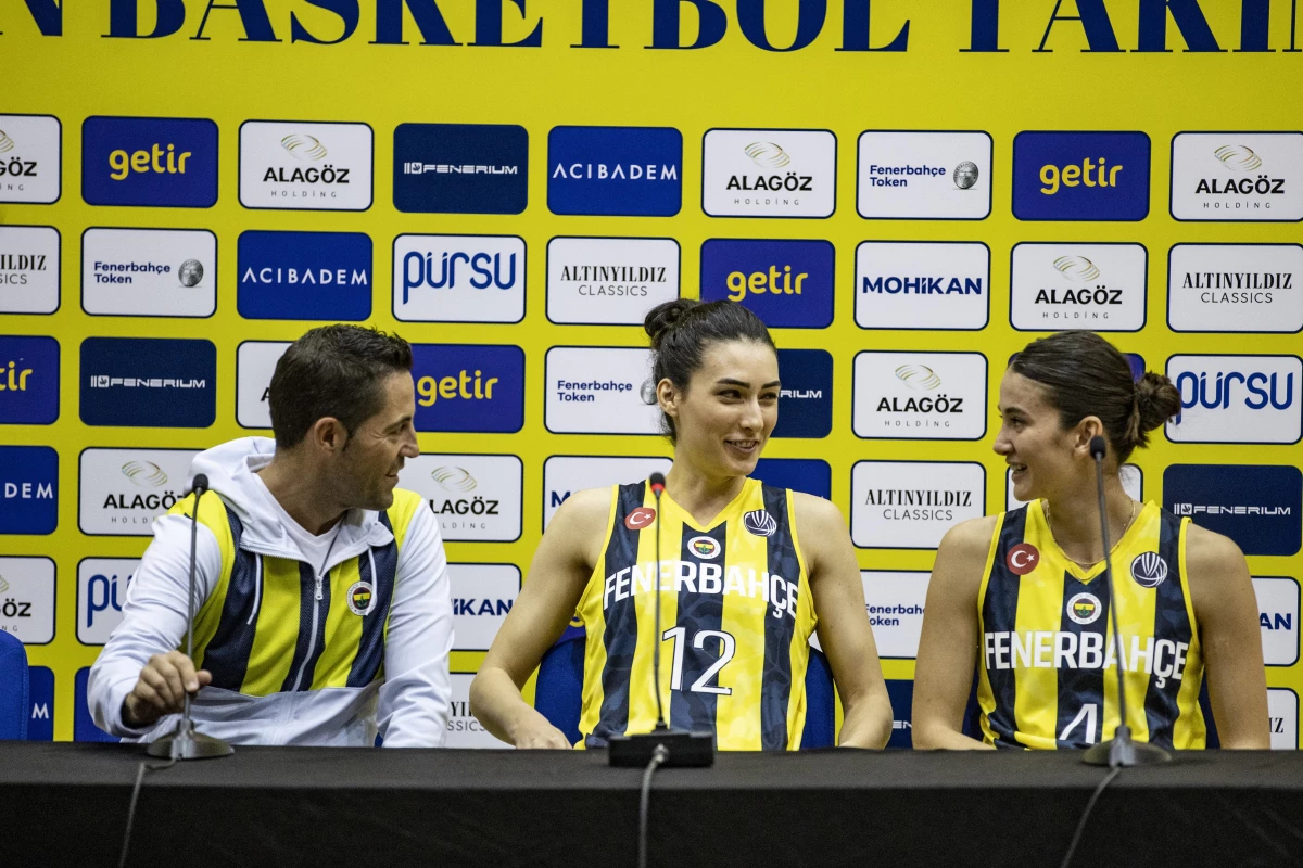 Fenerbahçe Kadın Basketbol Takımı\'nın medya günü düzenlendi