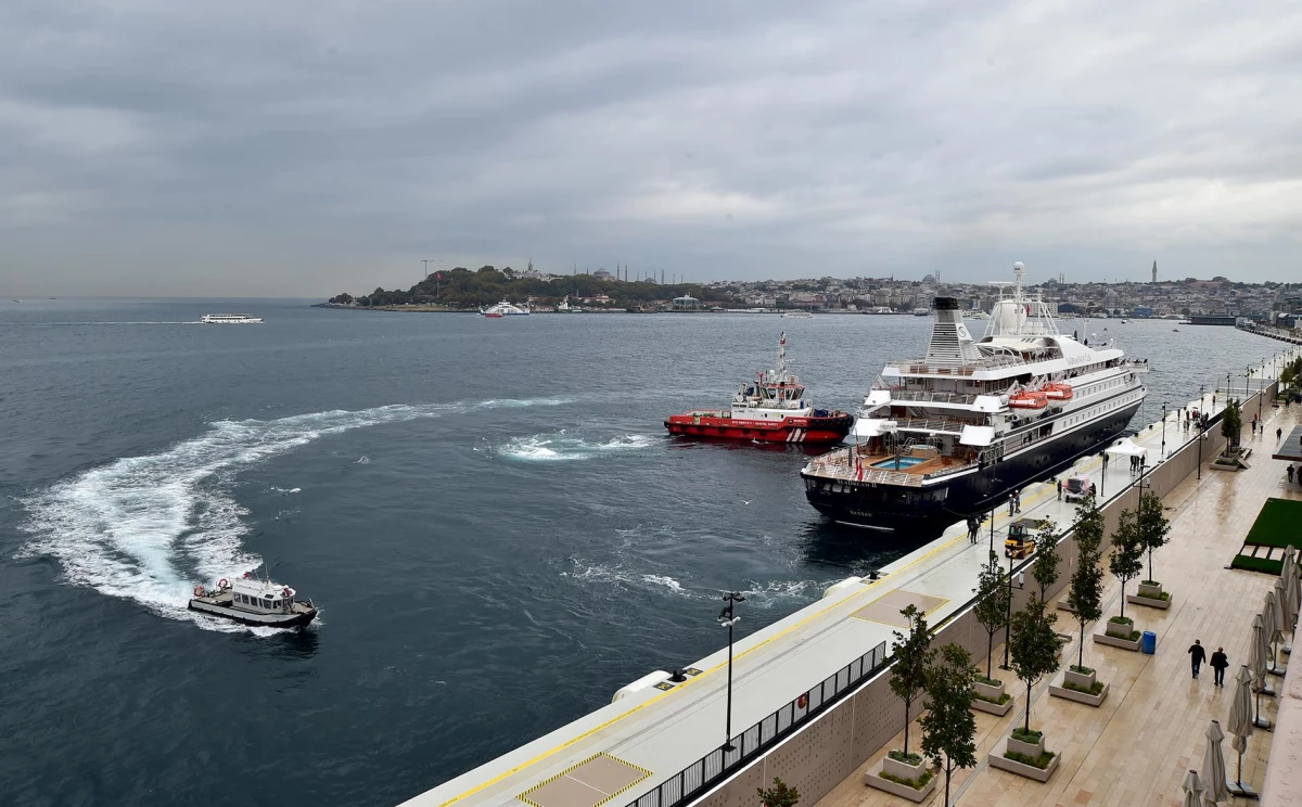 Galataport İstanbul ilk yolcu gemisini dünyanın tek yer altı kruvaziyer terminalinde ağırlıyor