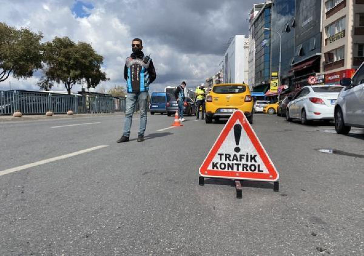 Kadıköy\'de taksicilere denetim