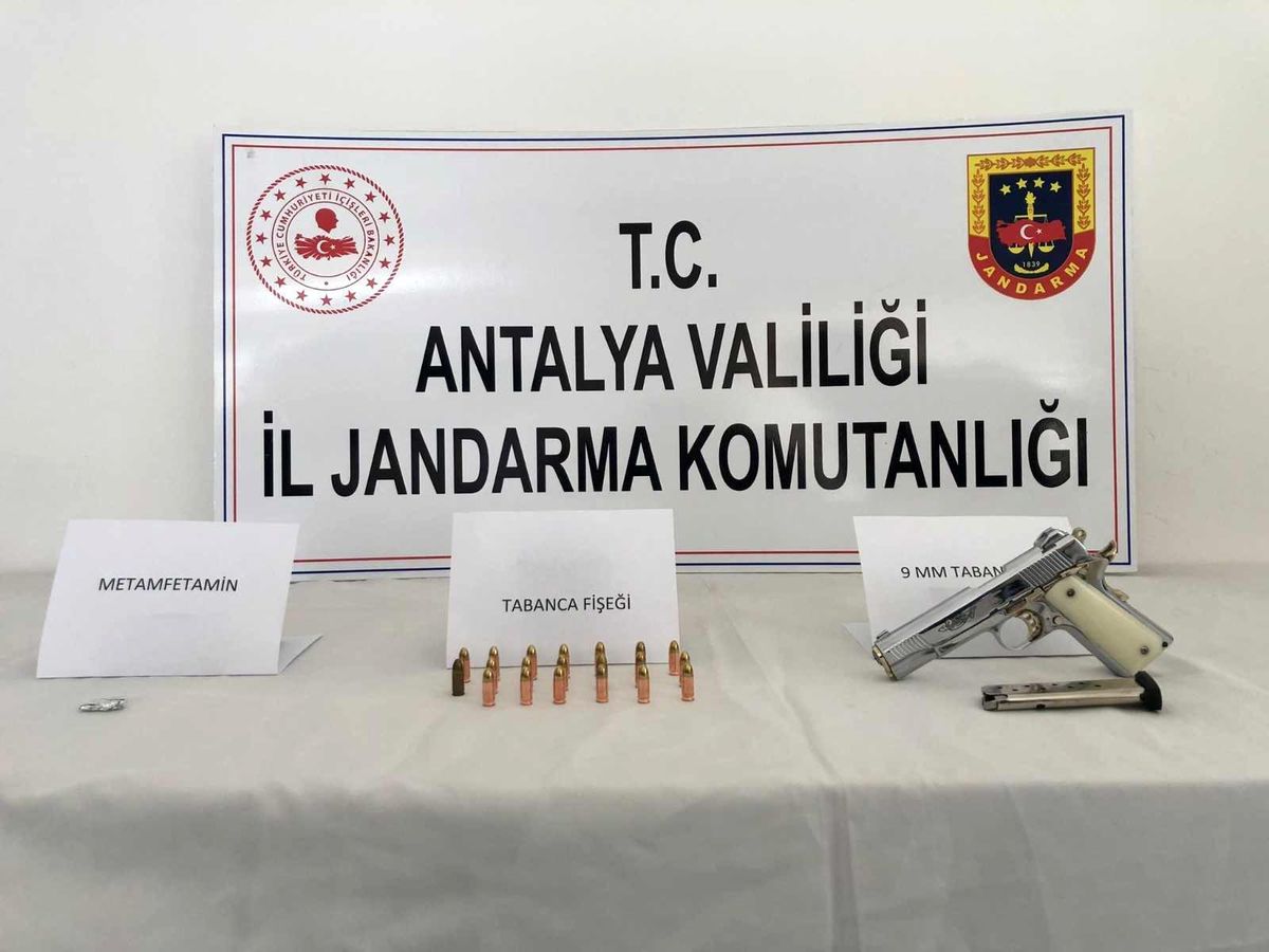 Son dakika... Kaş\'ta uyuşturucu operasyonu
