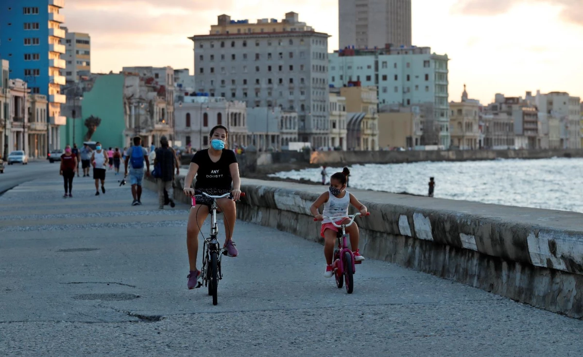 Küba, aralık ayına kadar nüfusunun yüzde 90\'ını aşılamayı hedefliyor
