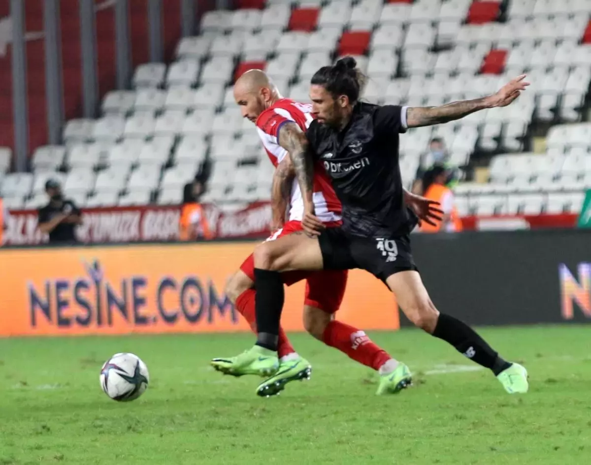 Süper Lig: FT Antalyaspor: 1 - Adana Demirspor: 2 (Maç sonucu)