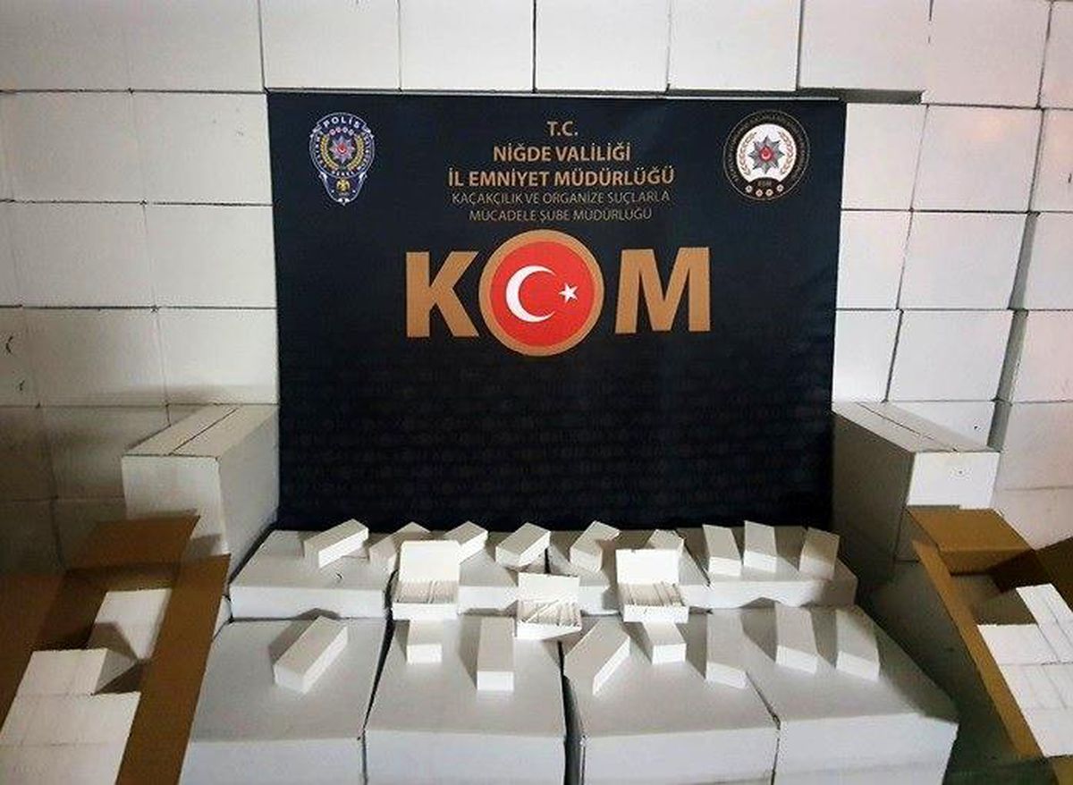 Tırda 2 milyon 300 bin makaron ele geçirildi