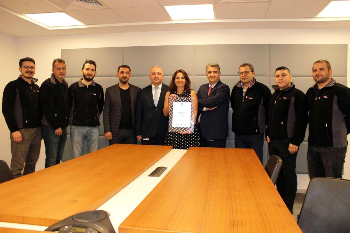 Üçge Elektronik AŞ\'ye \'Premium Dealer Of The Year 2020\' ödülü