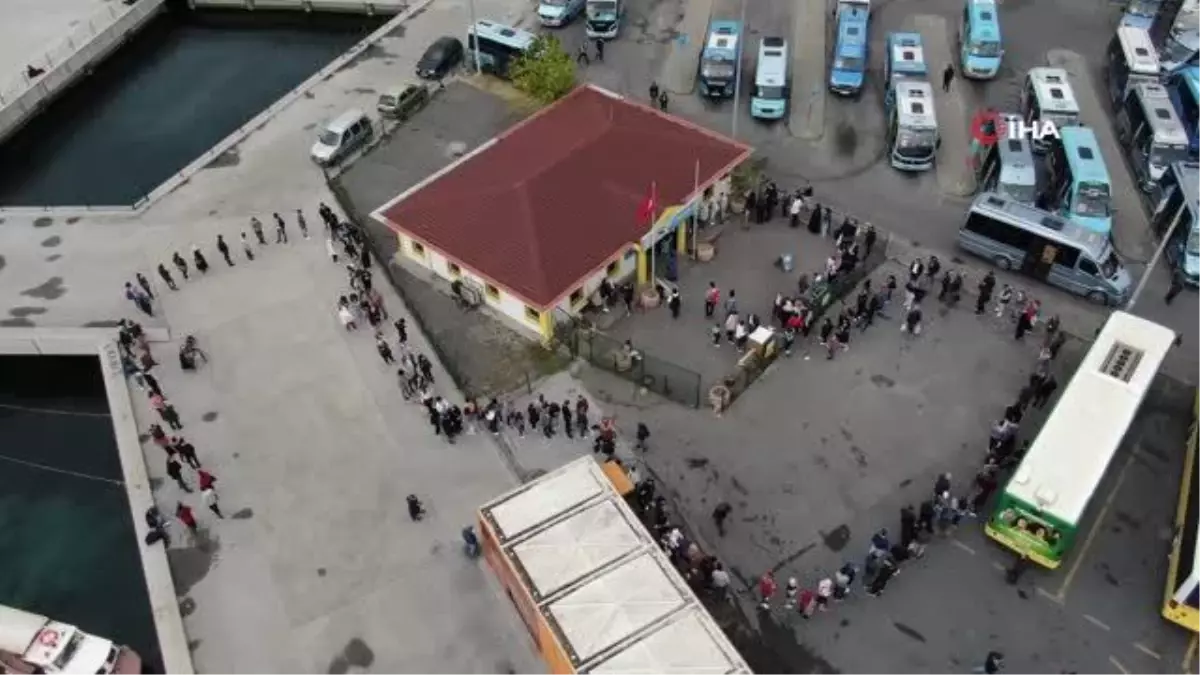 Üniversitelilerin indirimli İETT kart çilesi