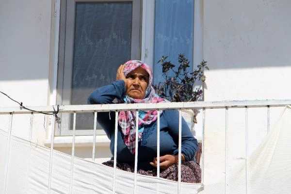 Dolandırıcılara 90 bin lira kaptırınca küsen 50 yıllık eşi, 3 yıldır konuşmuyor