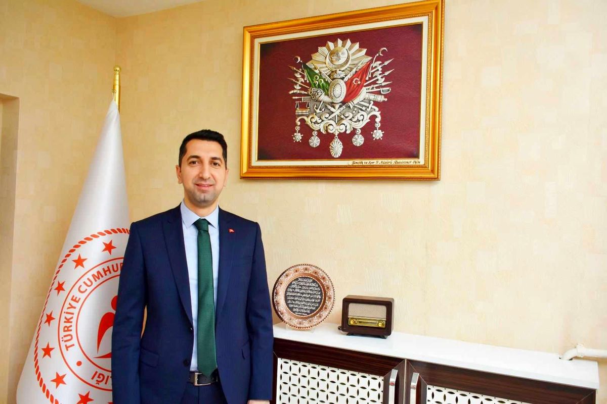 Elazığ Gençlik Spor İl Müdürü Abdulsamet Eren: " Akademik yılı öncesi yurtlarda hazırlıklarımızı tamamladık"