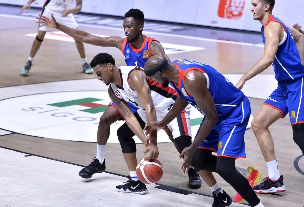 ING Basketbol Süper Ligi: Beşiktaş: 55 - Anadolu Efes: 101