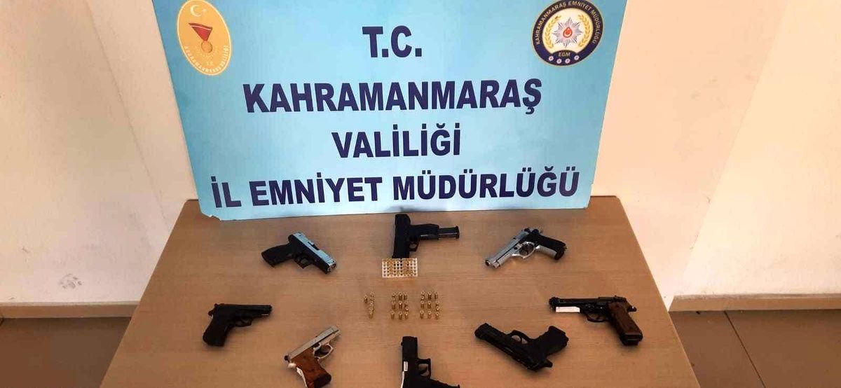 Kahramanmaraş\'ta 14 adet silah ele geçirdi