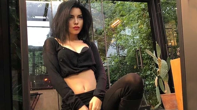 Merve Boluğur, göbek dansı yaptığı videoyu sosyal medyadan paylaştı