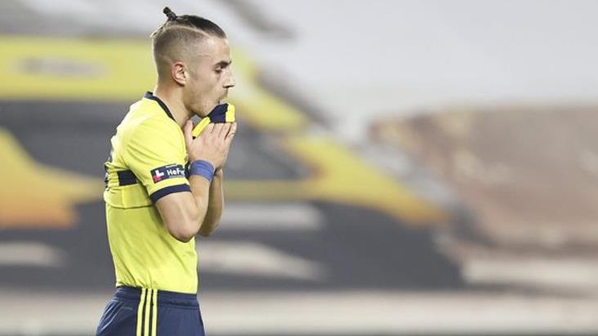 Dimitrios Pelkas, geçen sezonu mumla aratıyor