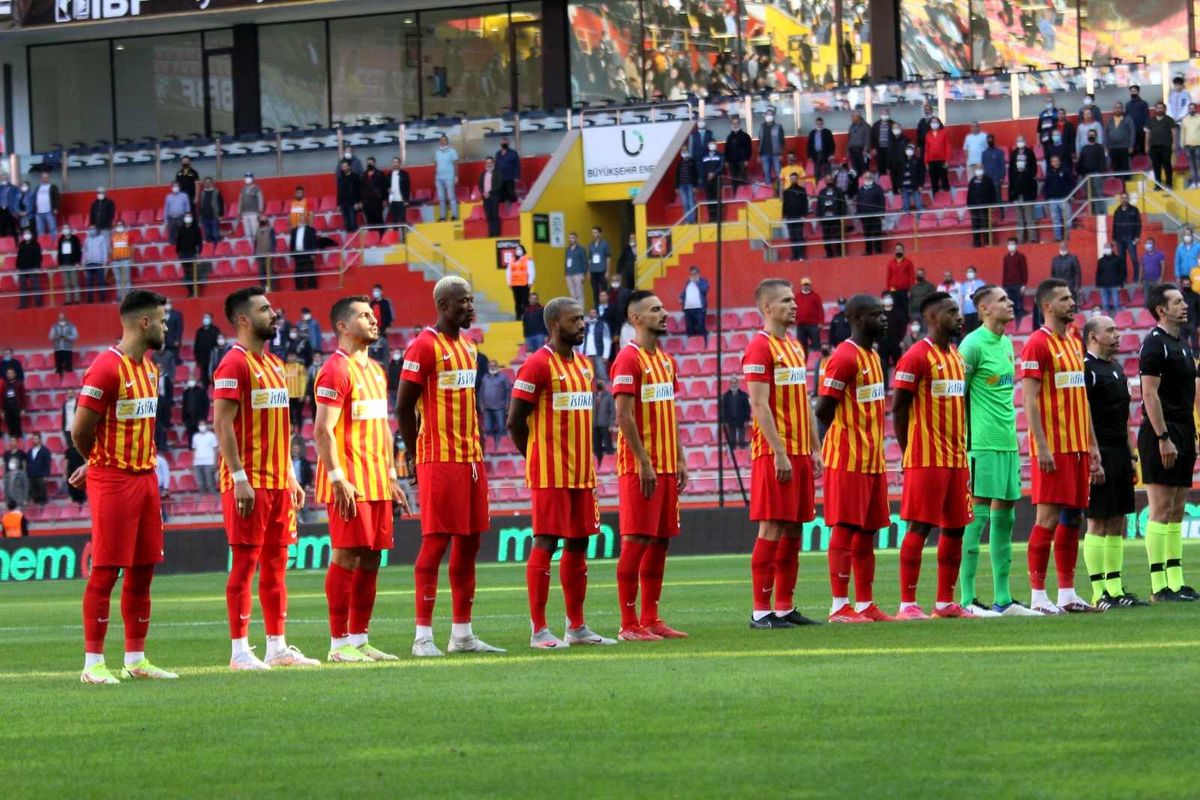 Süper Lig: Kayserispor: 0 Trabzonspor: 1 (Maç devam ediyor)