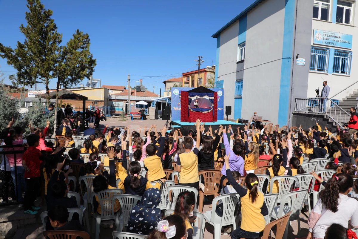Talas Belediyesi Başakpınarlı çocukları eğlendirdi