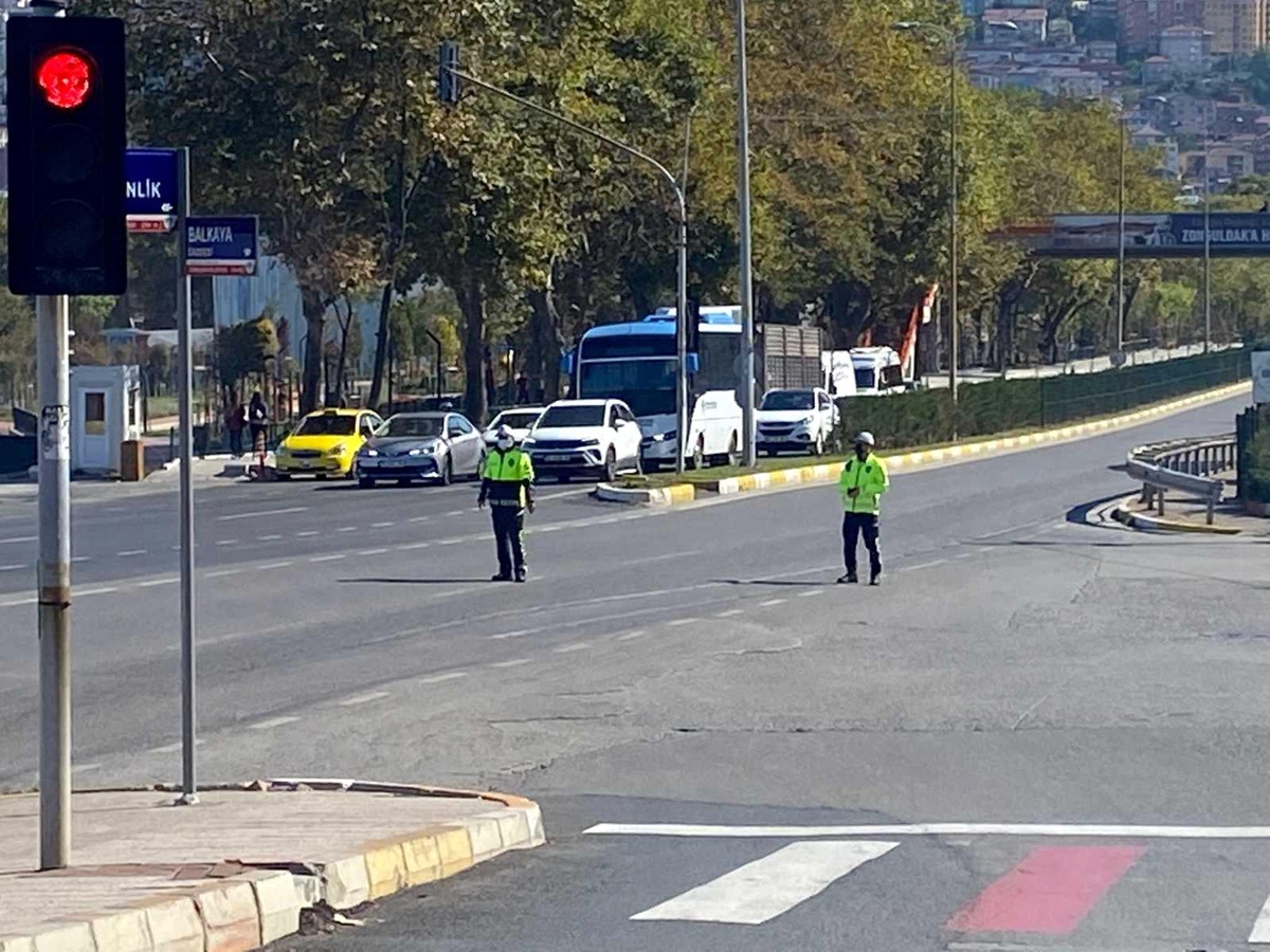 Zonguldak\'ta ekiplerden radarlı hız uygulaması