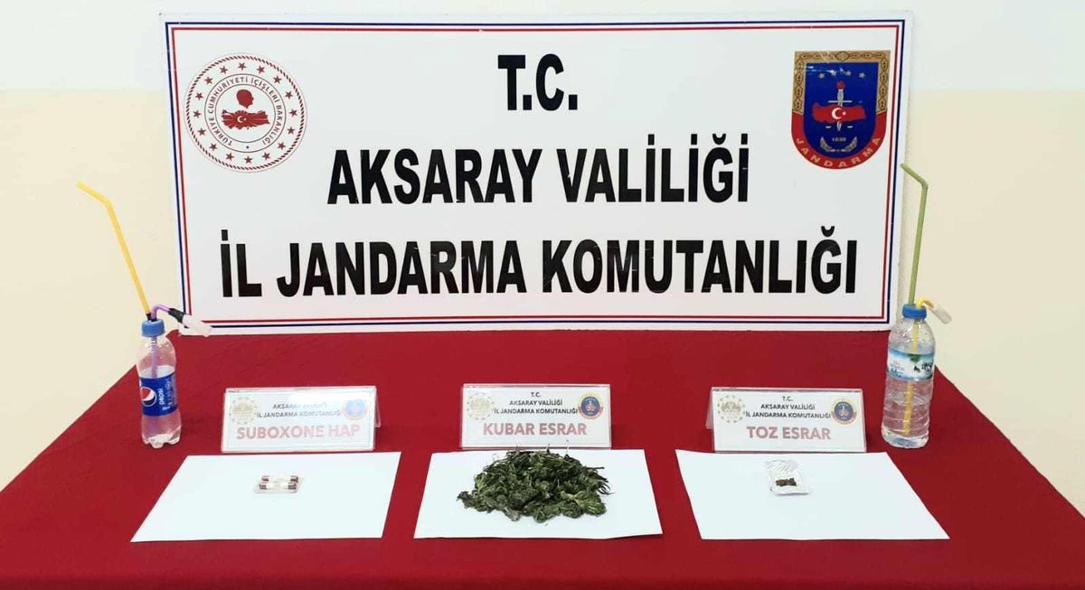 Son dakika haber: Aksaray jandarma uyuşturucu tacirlerini suçüstü yakaladı