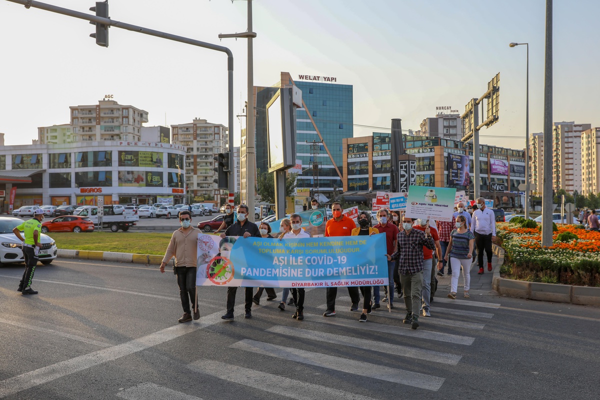 Diyarbakır\'da Dünya Yürüyüş Günü etkinliği düzenlendi