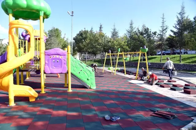 Gençlere Gökçay'da yeni kaykay pisti Gençlere Gökçay'da yeni kaykay pisti