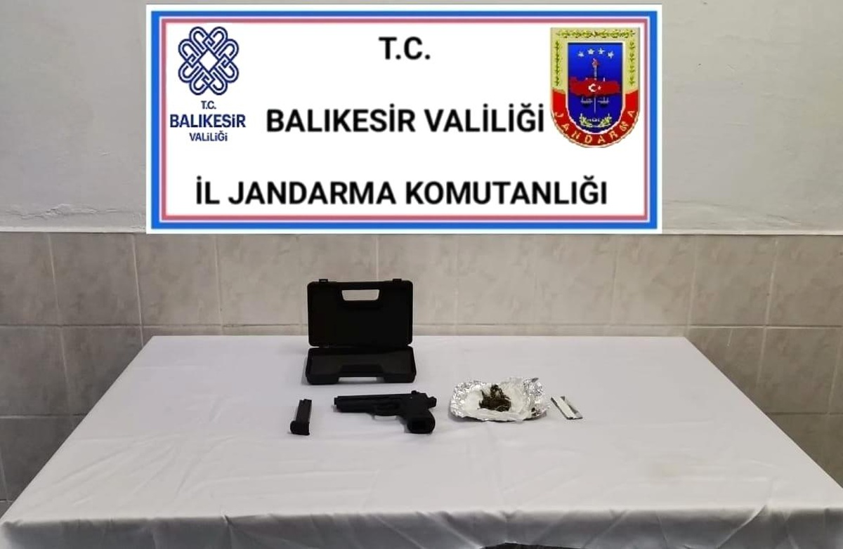Son dakika haber: Jandarma uyuşturucu tacirlerine göz açtırmıyor